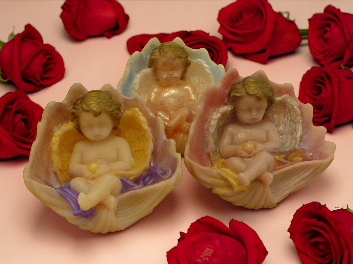 (image for) engel in een schelp (eigen creatie )